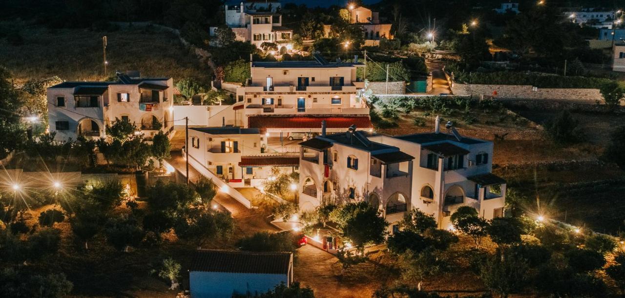 Theofilos Appartements Livádi Kithíron Kültér fotó