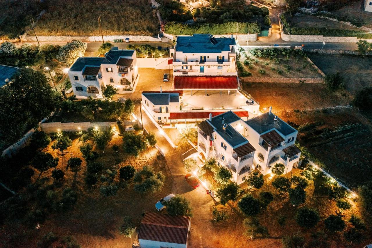 Theofilos Appartements Livádi Kithíron Kültér fotó
