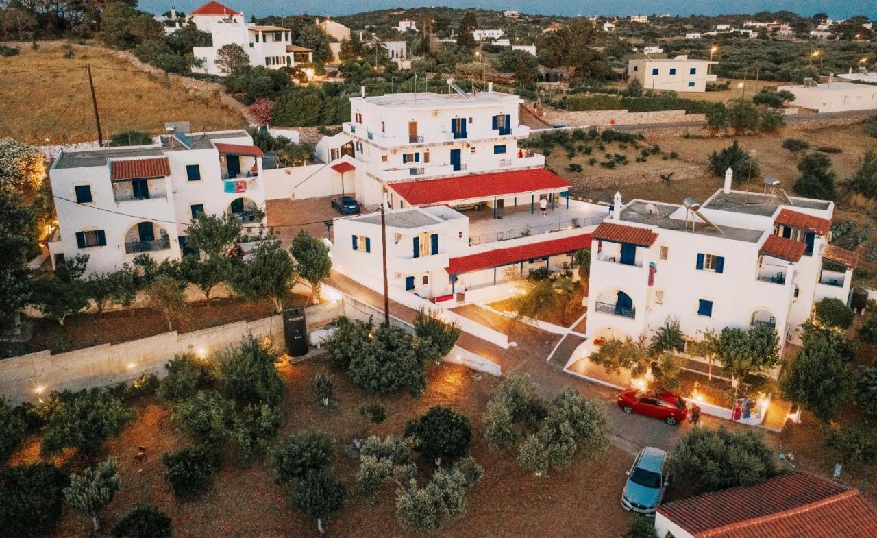 Theofilos Appartements Livádi Kithíron Kültér fotó