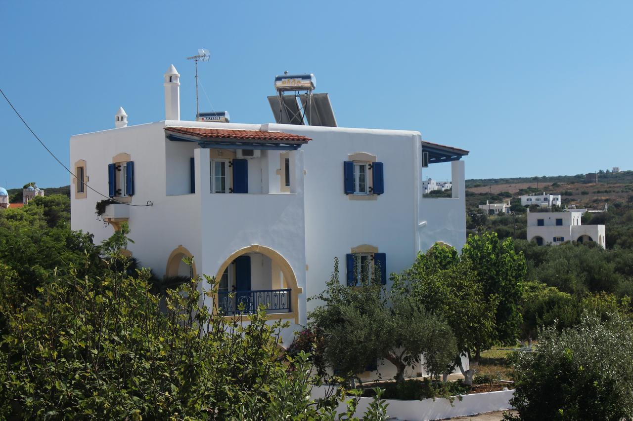 Theofilos Appartements Livádi Kithíron Kültér fotó