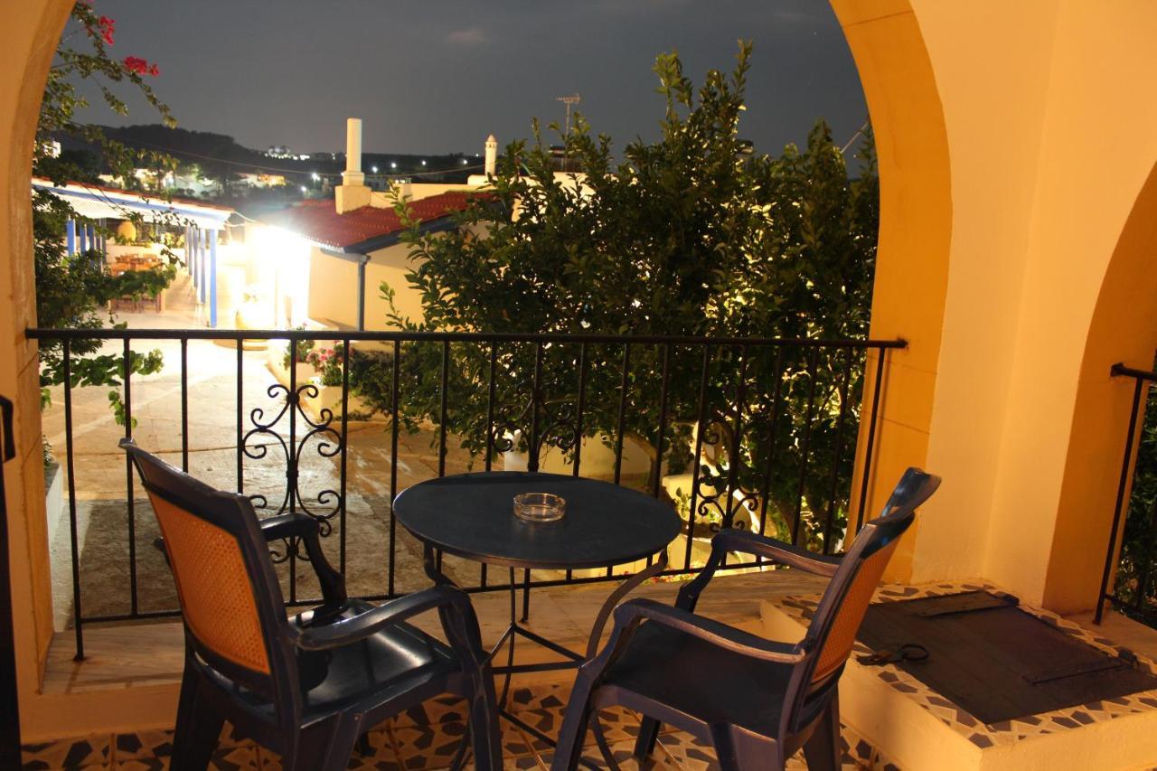 Theofilos Appartements Livádi Kithíron Kültér fotó